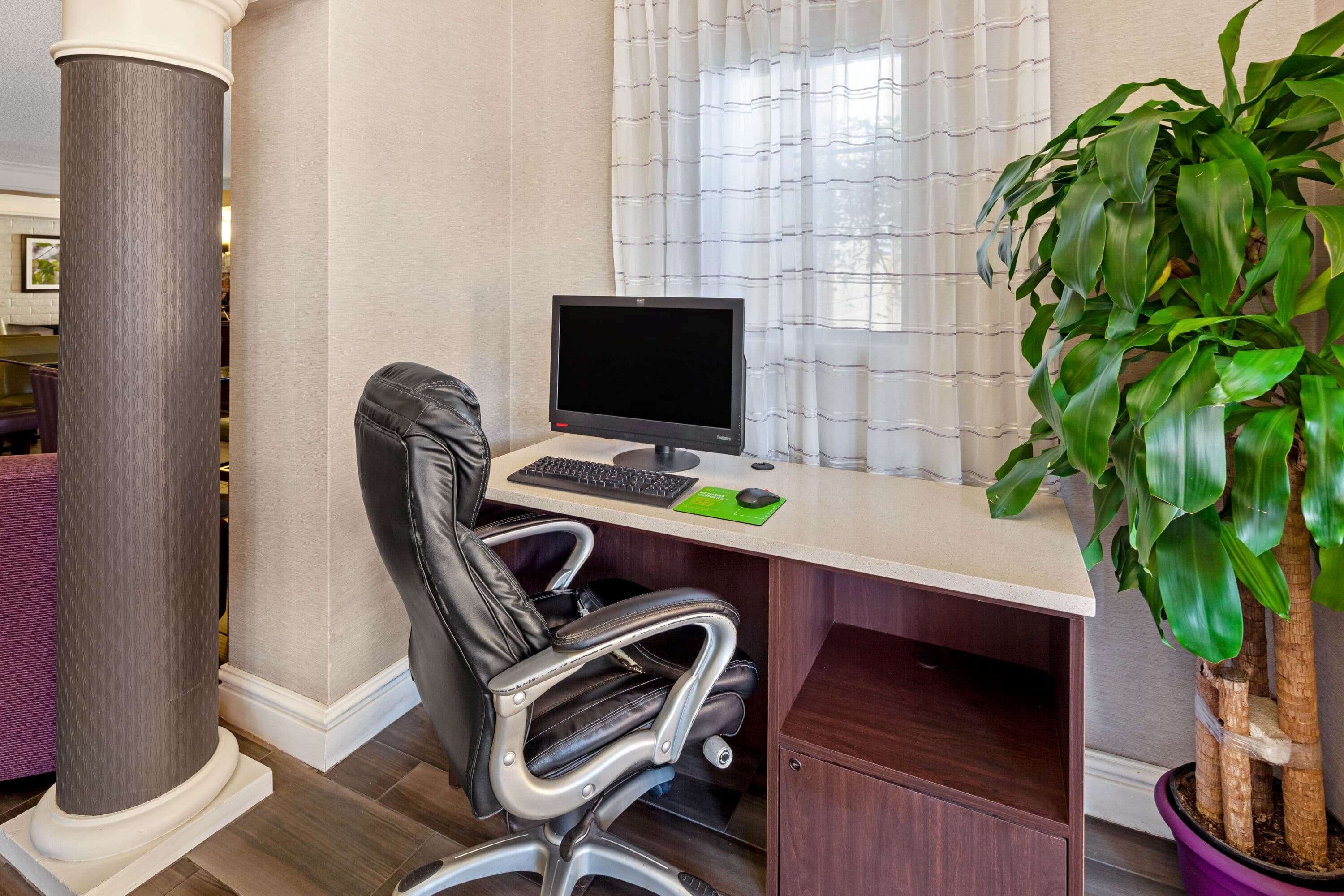 La Quinta Inn by Wyndham Ventura - photo 3