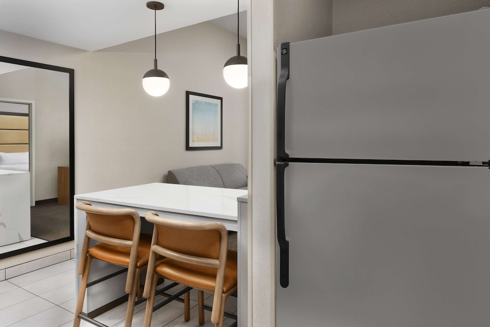 Homewood Suites By Hilton York - photo 22
