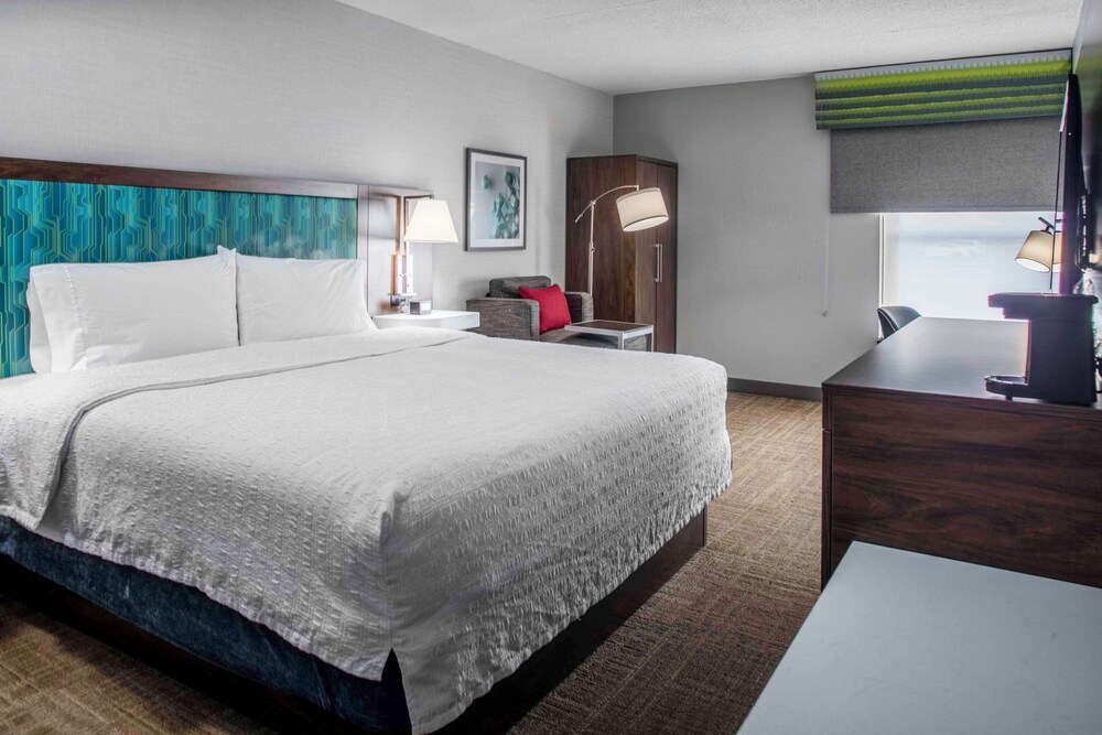 Hampton Inn Detroit Northville - photo 7