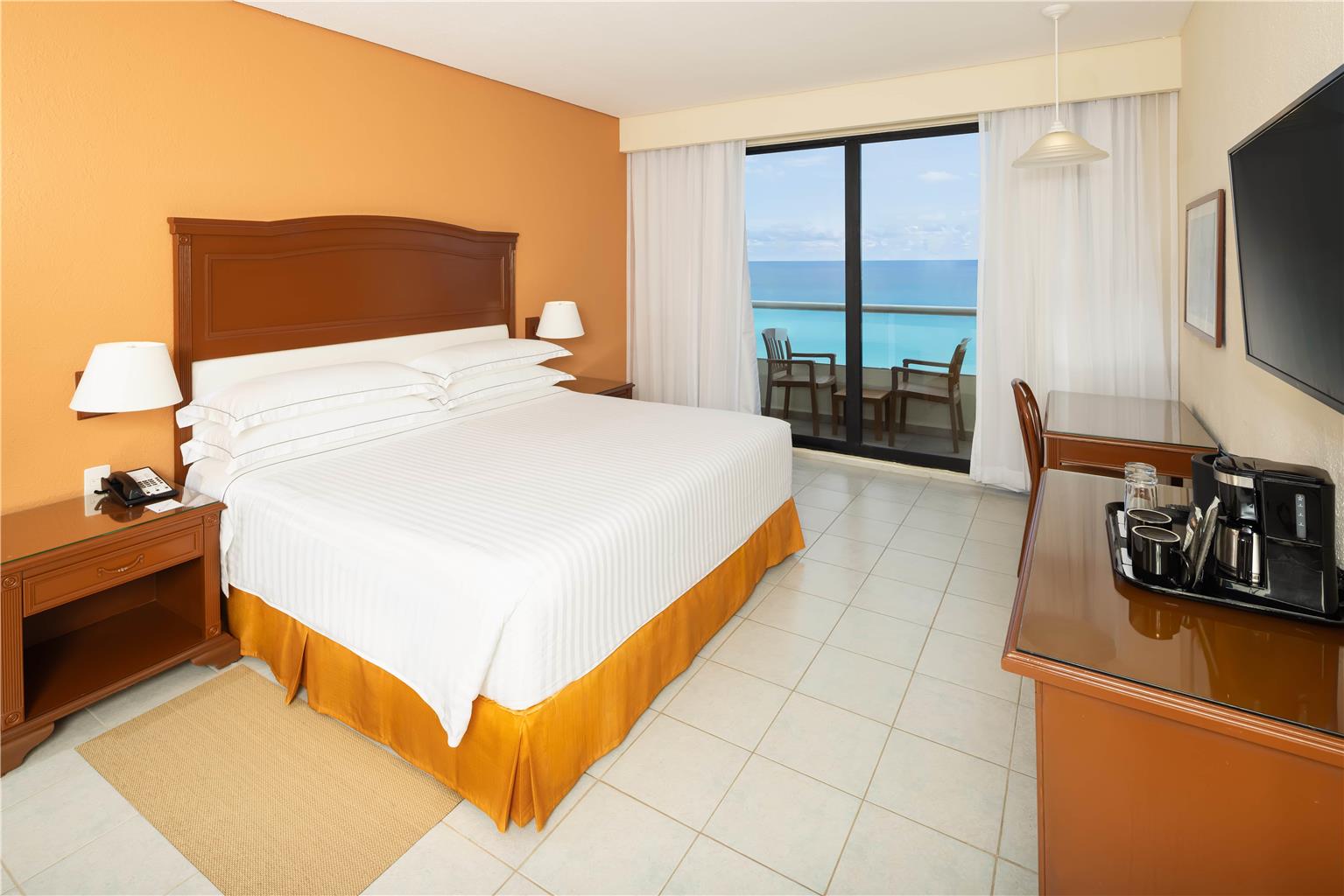 Occidental Tucancun