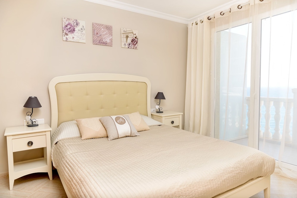 Aparthotel Ola Blanca — Finestrat — photo 4