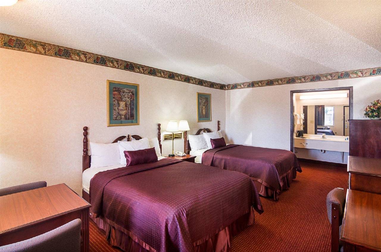 Rodeway Inn Dalhart - photo 5