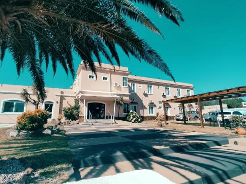 Hosteria Puerto Del Ingles — Piriapolis