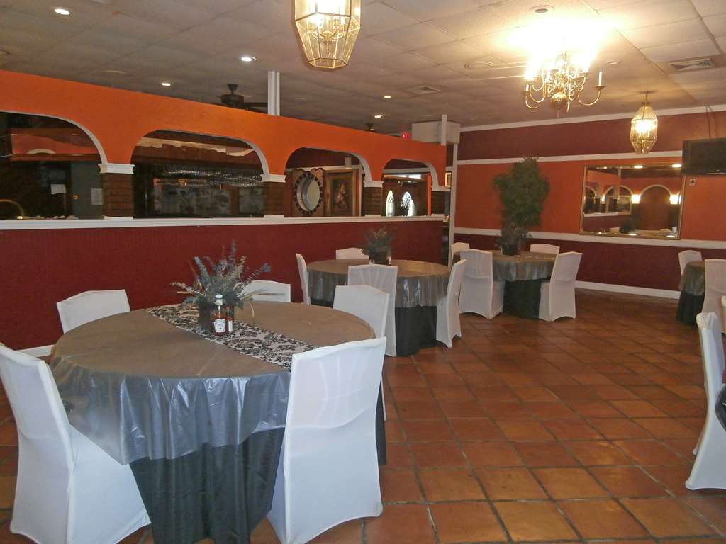 Country Hearth Inn & Suites Marietta - photo 15