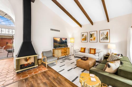 Araby Luxe by Design in Palm Springs, United States