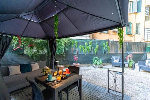 Imperial Garden Suite 300 m to Metro B A C Rome — 4-Star Luxury Hotel in Rome, Italy