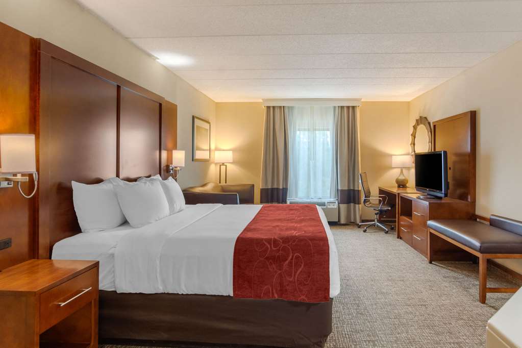 Comfort Suites South Park - photo 32