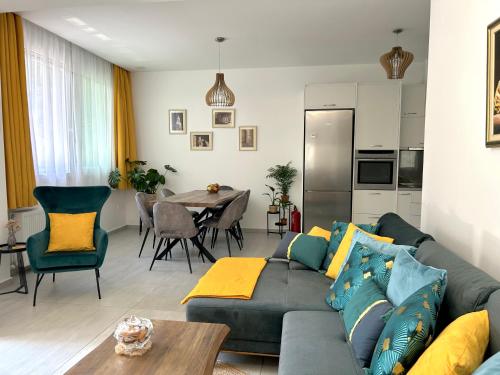 Rematia Cosy Apartment — 4-Star Luxury Hotel in Khalandrion, Greece