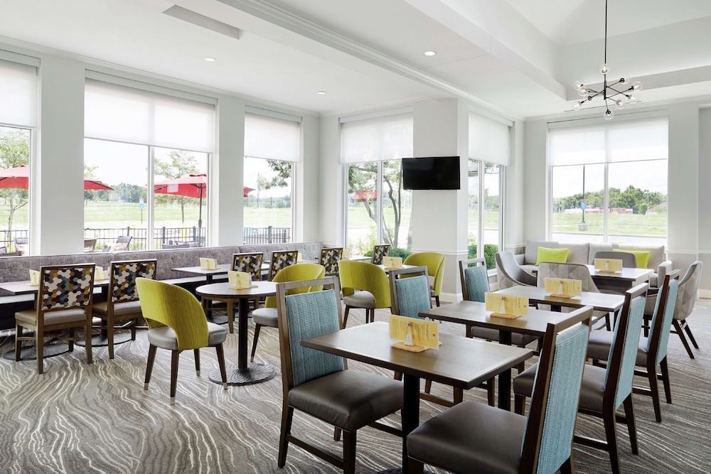 Hilton Garden Inn Cincinnati Northeast - photo 20