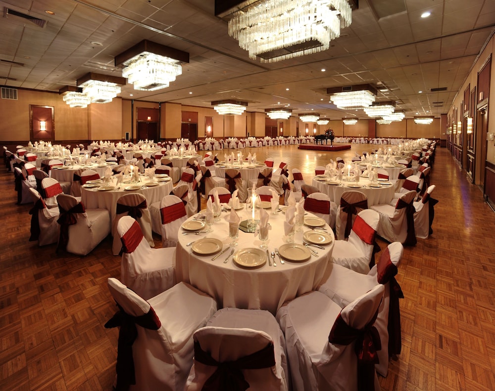 Sterling Hotel Dallas - photo 13