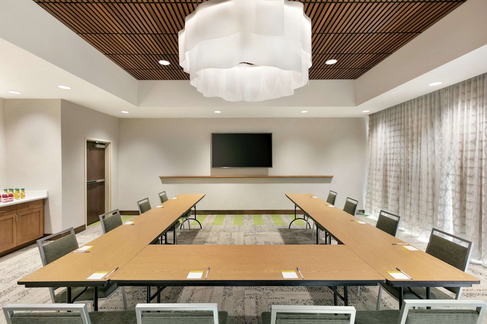 Hampton Inn & Suites Johns Creek - photo 39