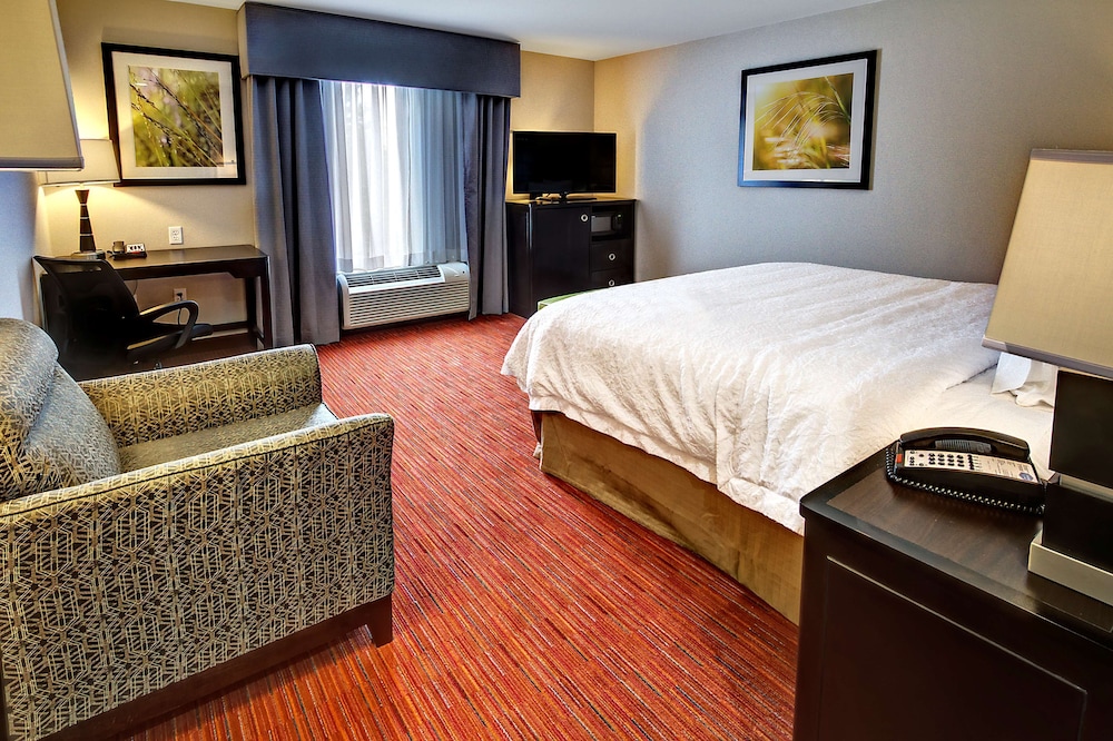Hampton Inn & Suites Ada - photo 8
