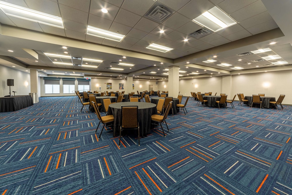 Hampton Inn Winchester N Conference Center VA - photo 63