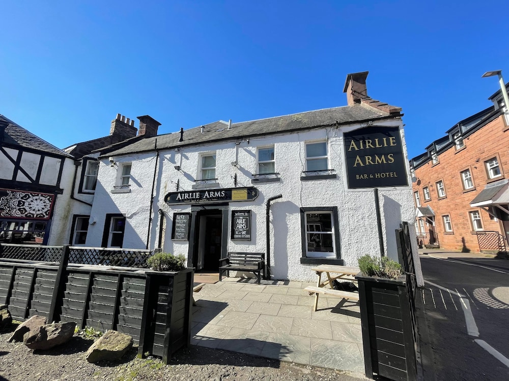 Airlie Arms Hotel in Kirriemuir, United Kingdom
