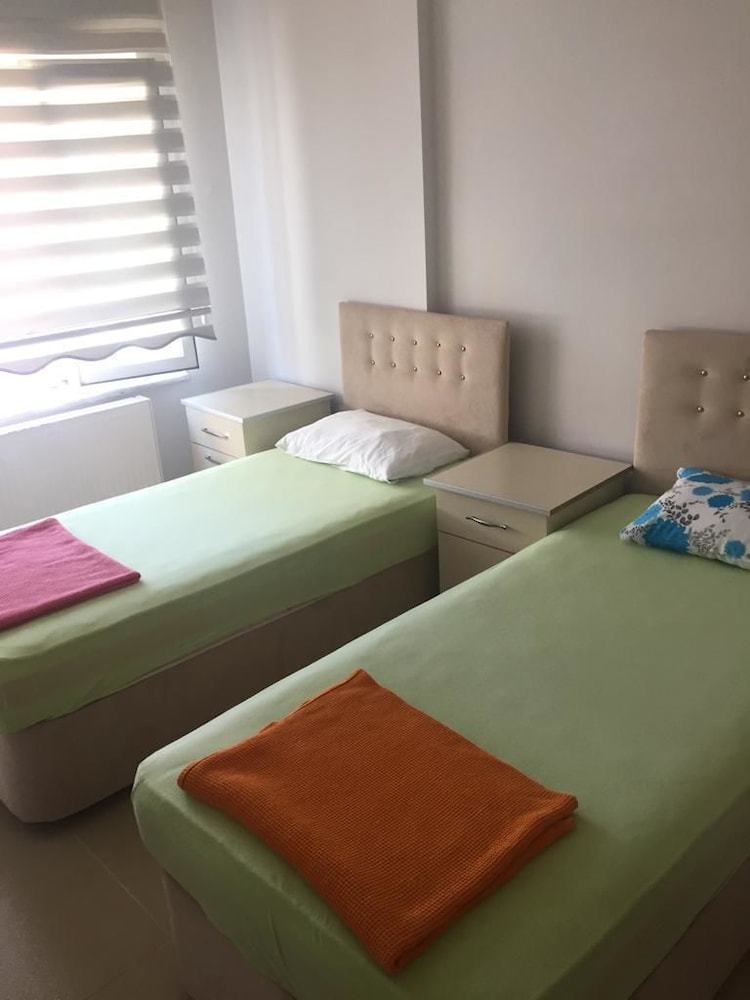 Yildiz Apart Otel Karasu — Karasu