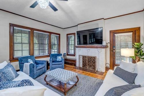 Stunning and Cozy 4BR in Historic Avondale in Jacksonville, United States