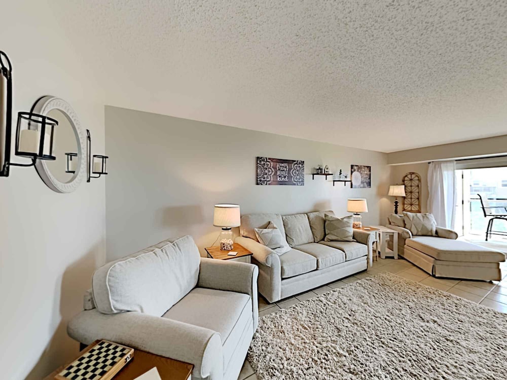 Regency Towers by Southern Vacation Rentals - photo 195