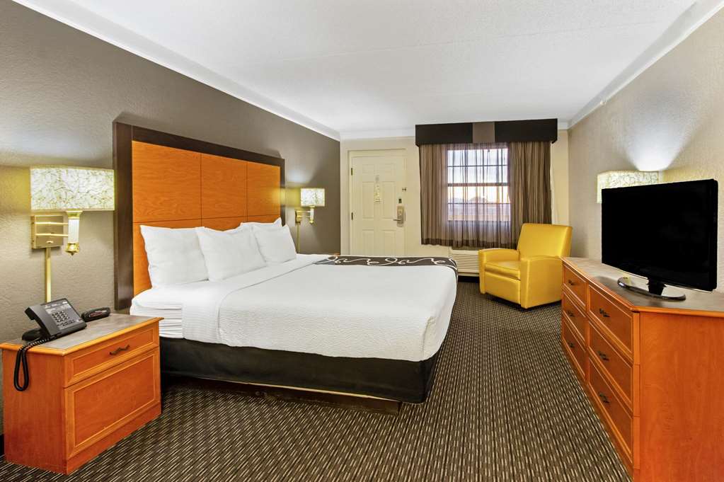 La Quinta Inn by Wyndham Santa Fe - photo 23