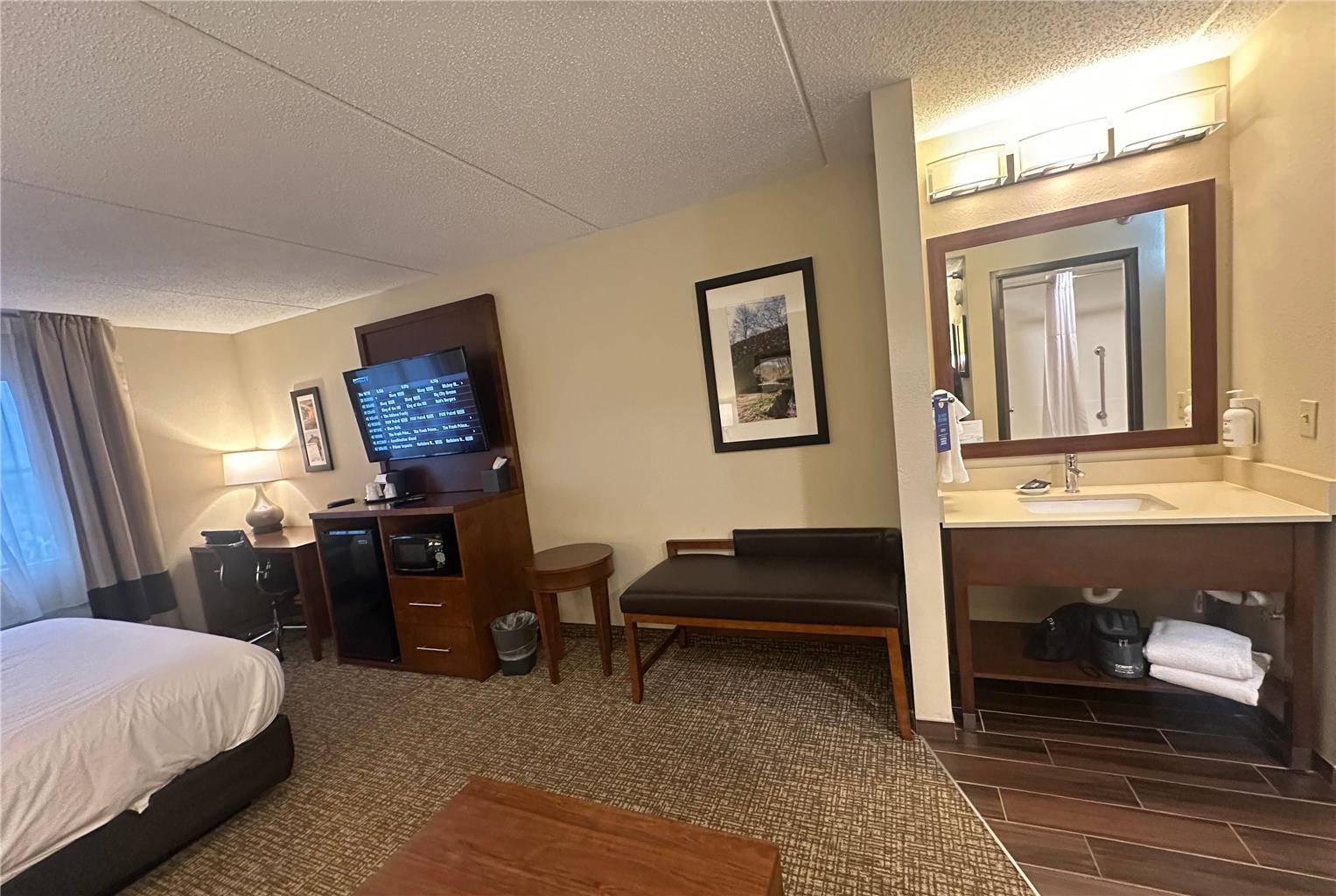 Wingate by Wyndham Pittsburgh West Mifflin - photo 10