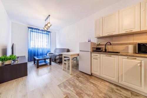 Cozy New Town Apartment City Centre Rzeszow by StayNest — 4-Star Luxury Hotel in Rzeszow, Poland