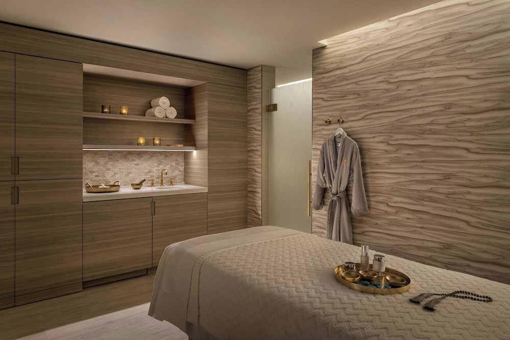 The Canyon Suites at The Phoenician Luxury Collection - photo 53