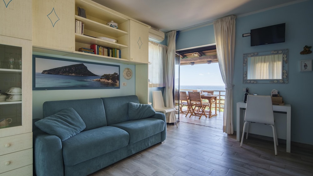Essenza Di Sardegna in Punta Pedrosa — 4-Star Luxury Hotel in Golfo Aranci, Italy