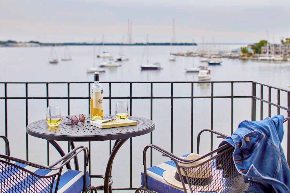 Annapolis Waterfront Hotel Autograph Collection - photo 13