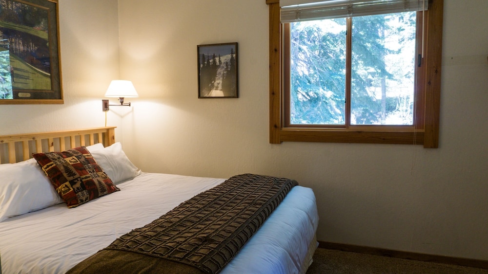 Ski Trails 4024 - photo 3