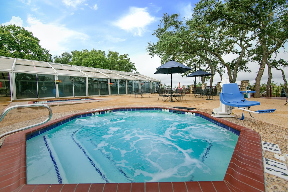 Holiday Inn Club Vacations Hill Country Resort Canyon Lake - photo 47