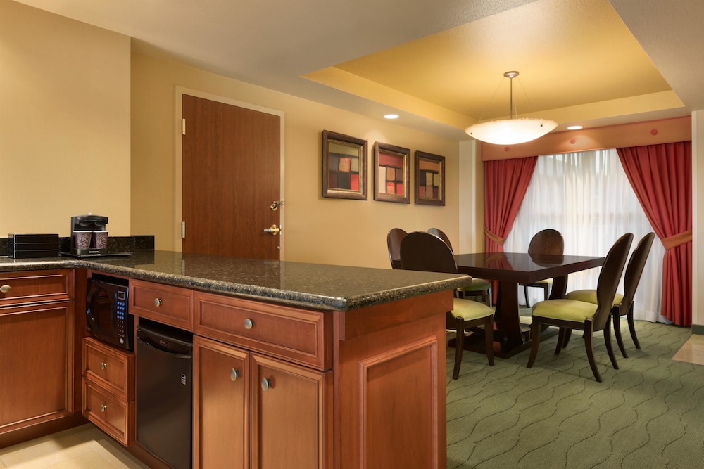 Embassy Suites by Hilton E Peoria Riverfront Conf Center - photo 16