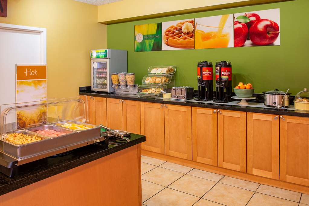 Quality Inn at Arlington Highlands - photo 44