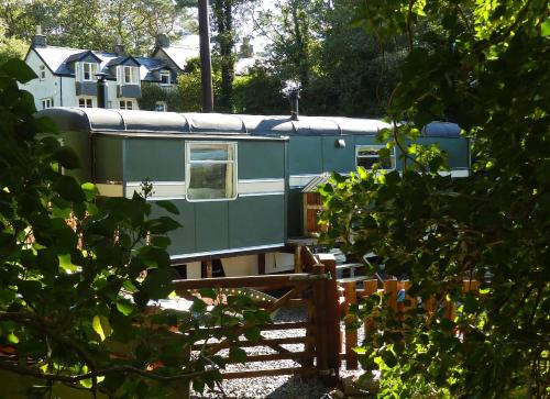 Showman's Wagon at Coed Cae — 4-Star Luxury Hotel in Bangor, United Kingdom