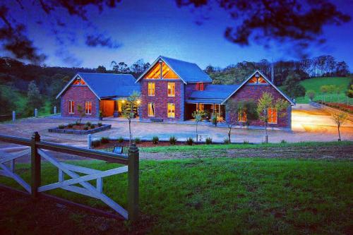 Paradiso Kinglake - carbon neutral hotel in Kinglake