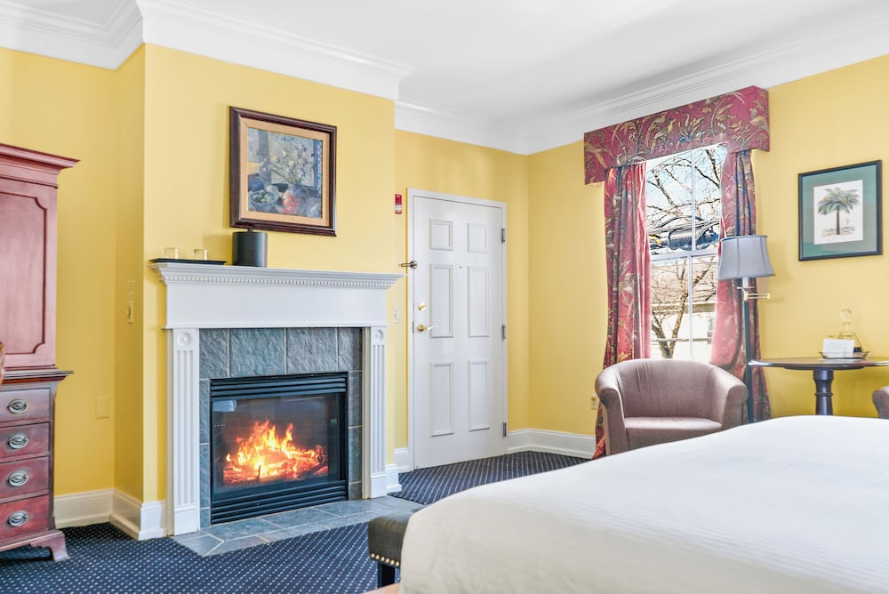 Beekman Arms and Delamater Inn - photo 30