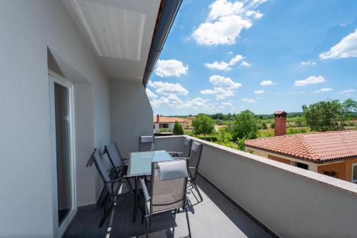 Villa Slivari — 4-Star Luxury Hotel in Nedescina, Croatia