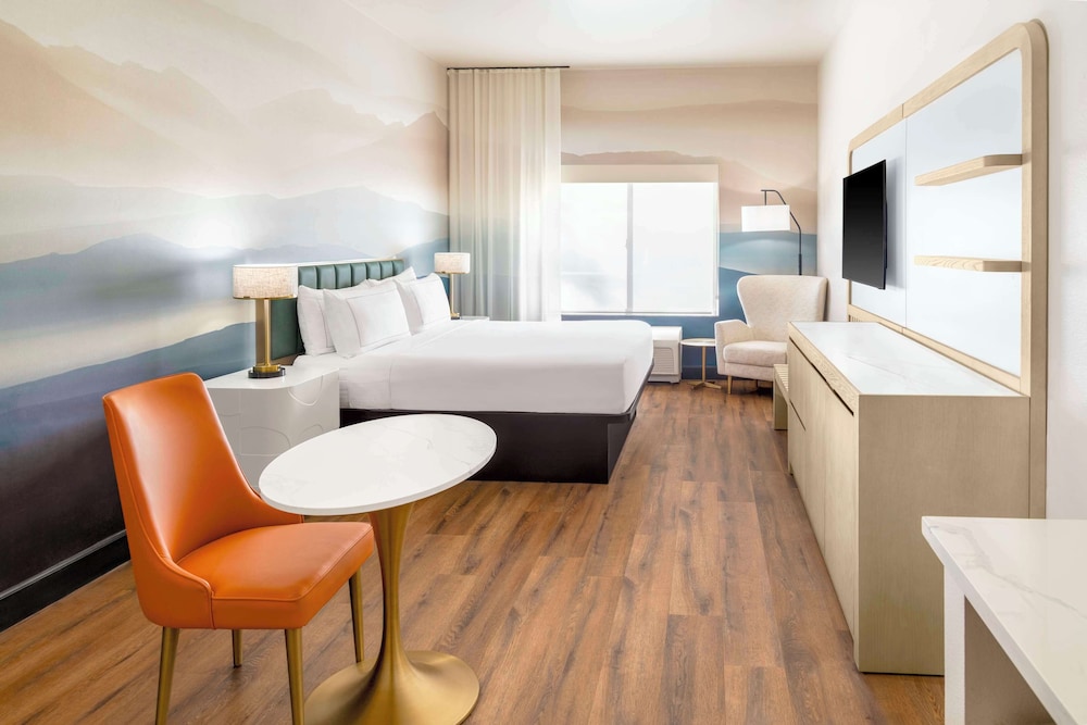 DoubleTree by Hilton Phoenix Gilbert - photo 12