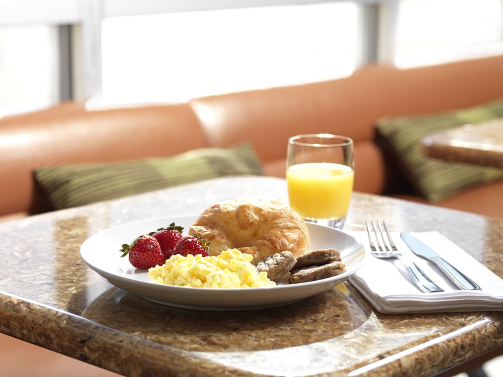 Springhill Suites By Marriott Danbury - photo 18