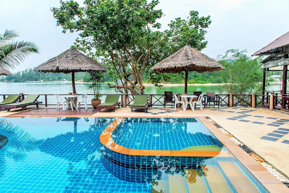 Loyfah Natural Resort in Ko Pha Ngan, Thailand