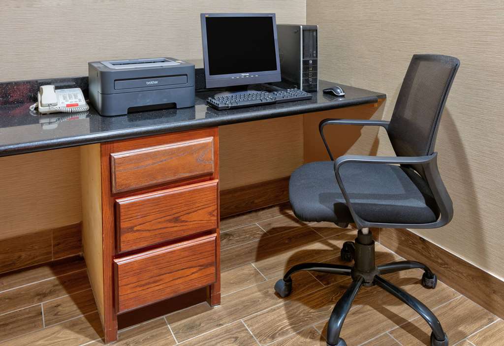 Baymont Inn & Suites by Wyndham Glen Rose - photo 26
