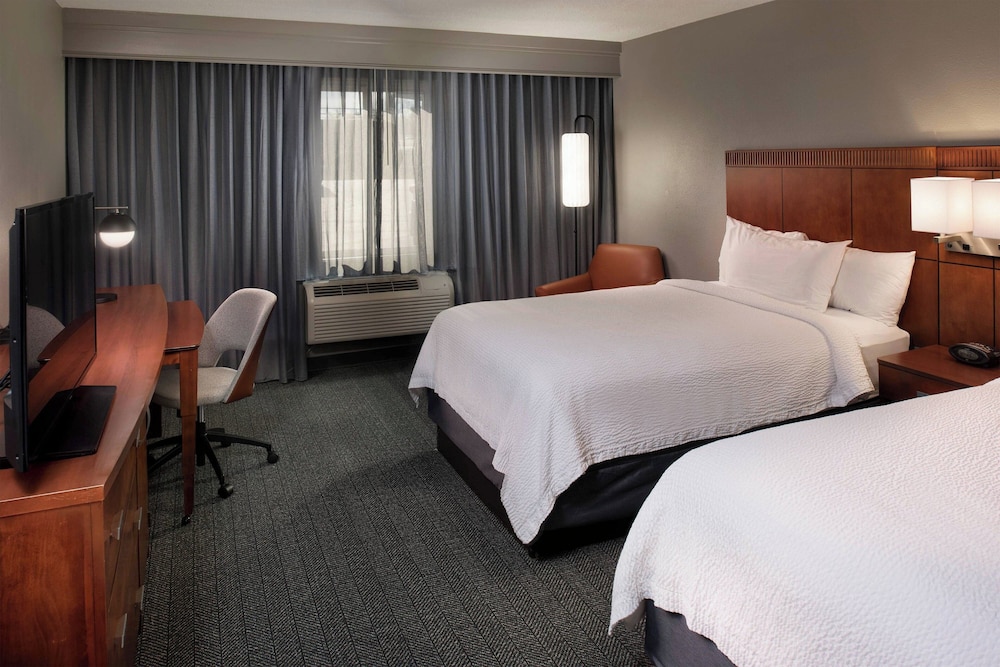 Courtyard by Marriott Winston Salem University - photo 5
