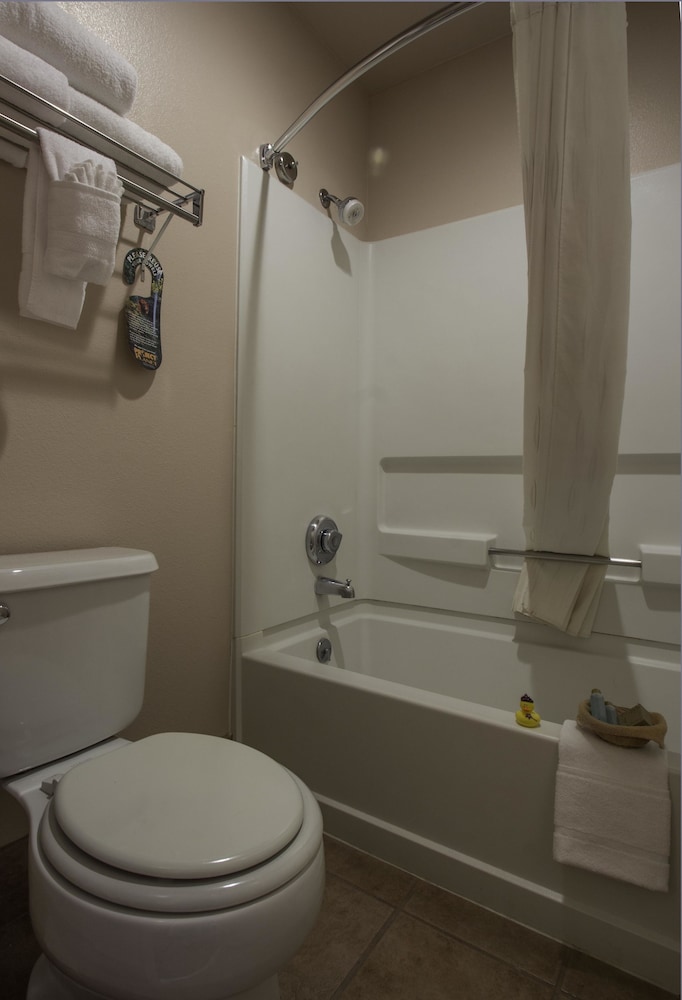 The Noor Hotel - photo 24
