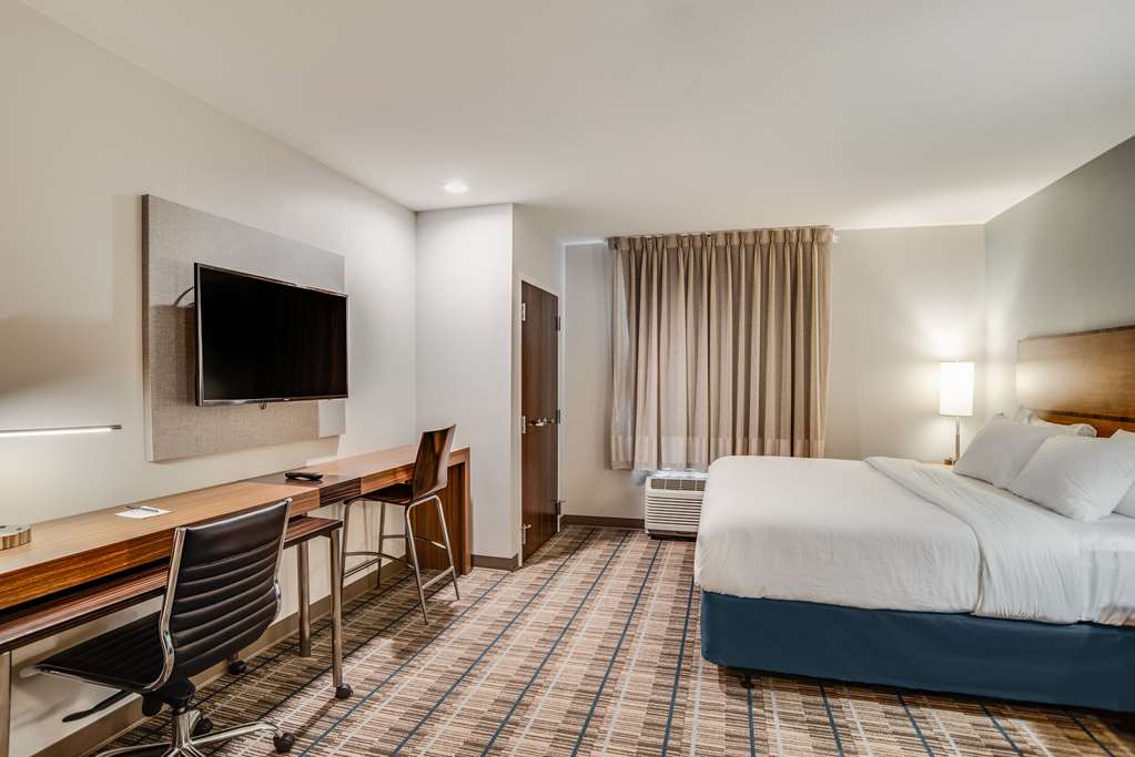 MainStay Suites Carlisle Harrisburg - photo 25