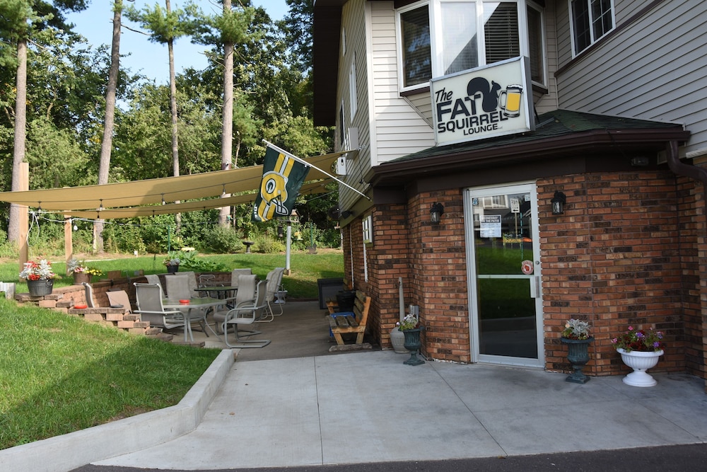 Campus Inn Motel - photo 18