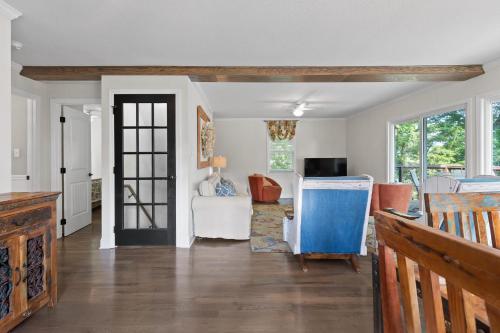 River Access and Dock Chickamauga River Refuge in Decatur, United States