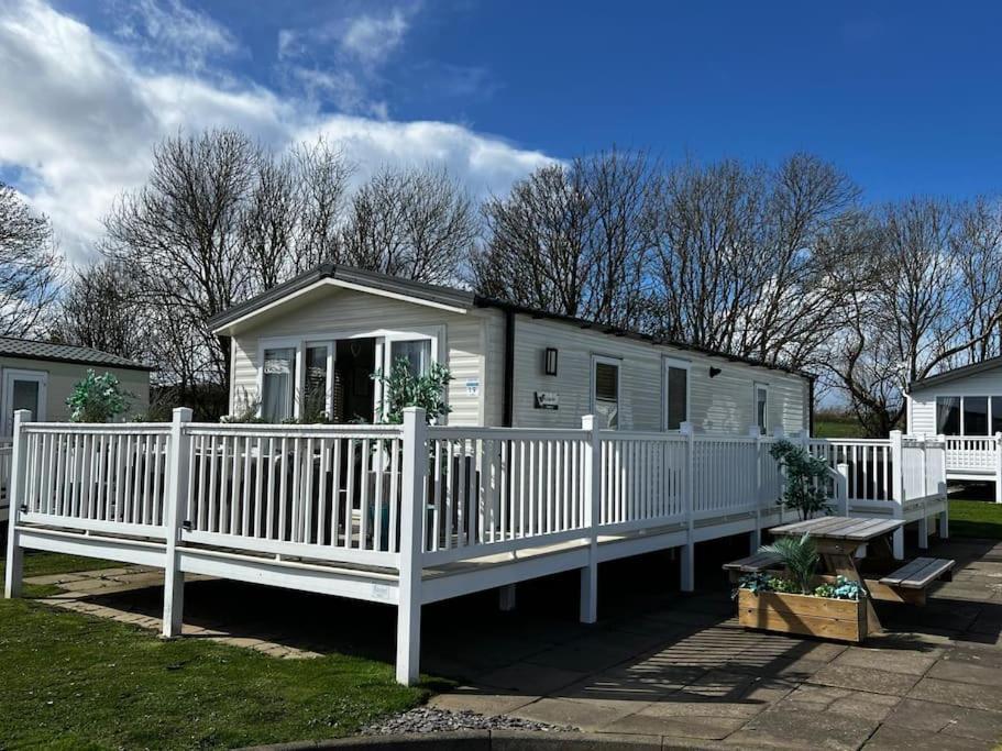 Sandy Bay Caravan Getaway in Ashington, United Kingdom
