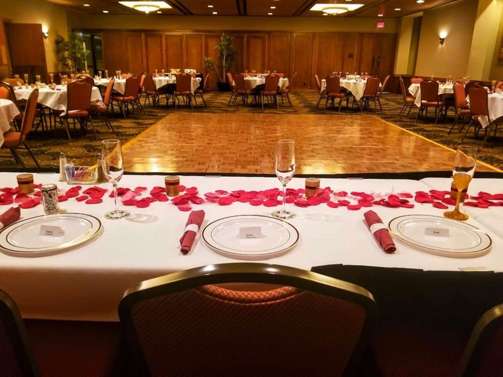 Best Western Sheridan Center - photo 6