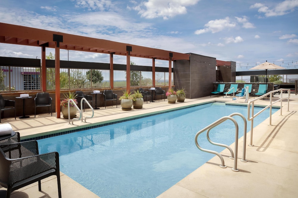 Home2 Suites by Hilton Las Cruces - photo 34