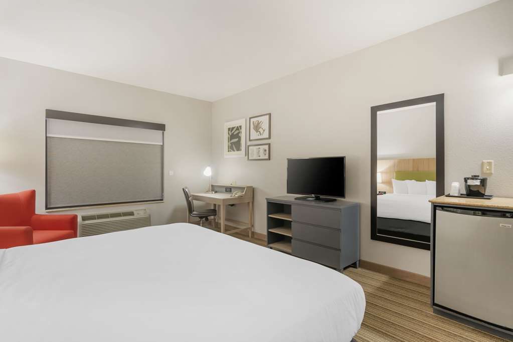 Country Inn & Suites by Radisson Columbia MO - photo 7