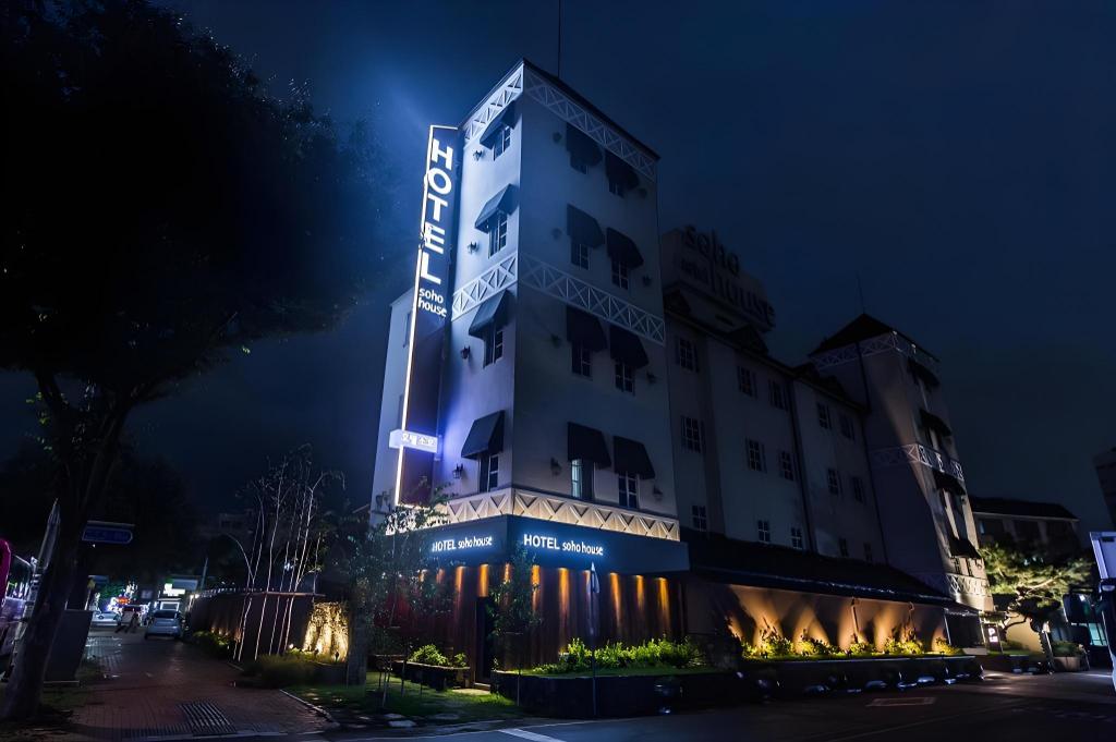 Soho Hotel Airport — hotel near Daegu International Airport