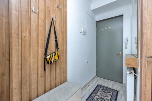 LE Home Cozy 2 BR apartment in Saburtalo